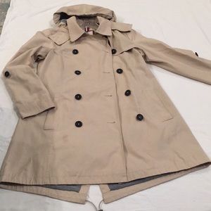 Tommy Hilfiger Women's Khaki Short Trench Coat